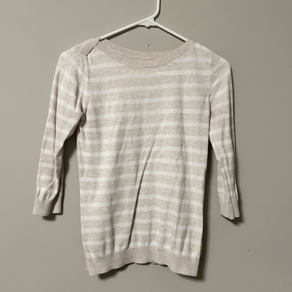 Women’s 3/4 Sleeve Sweater - Picture 1 of 3